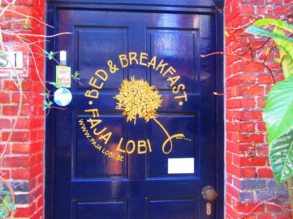 B&B Faja Lobi Gent Bagian luar foto